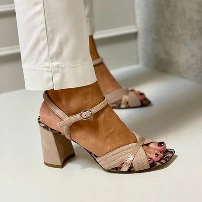 LORRIE | Sandalias de tacón con tiras cruzadas